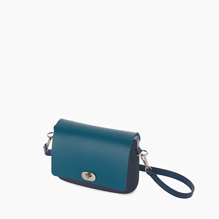 O pocket azul