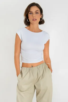 Top de manga corta escote espalda